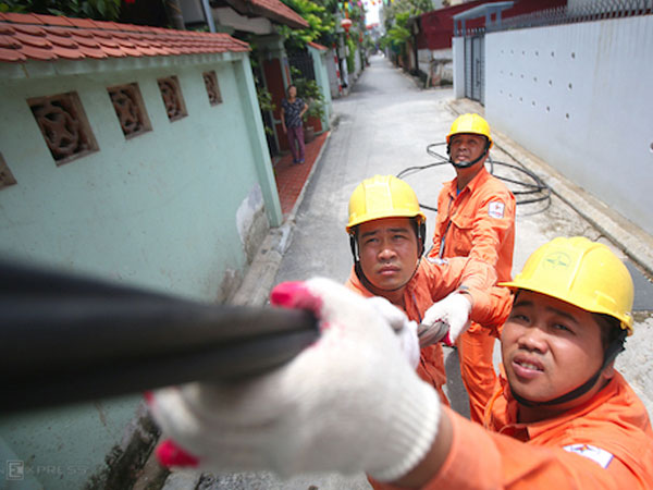 Lý do khiến giá điện tăng 8,36% trong tháng 3