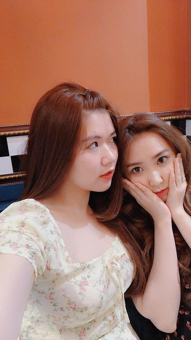 Thử thách Nhà toàn chị em gái cùng dàn hot girl Việt: Đã xinh đẹp lại còn tài năng cả chị lẫn em!