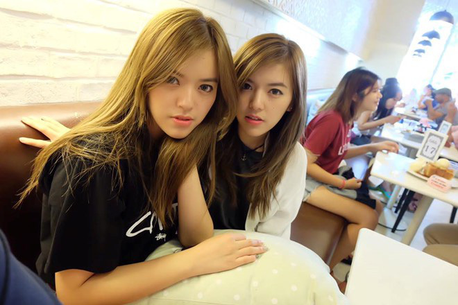 Thử thách Nhà toàn chị em gái cùng dàn hot girl Việt: Đã xinh đẹp lại còn tài năng cả chị lẫn em!