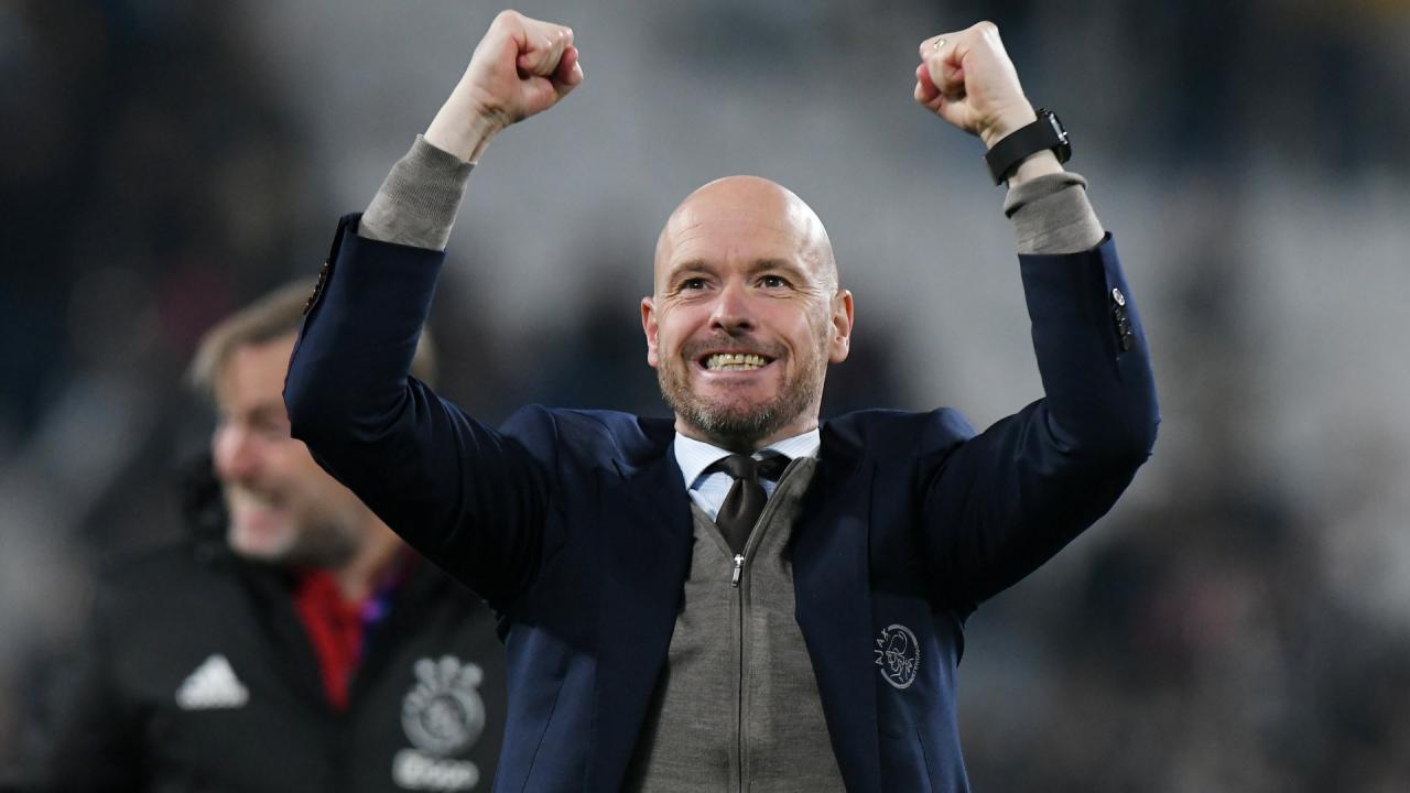 HLV Erik Ten Hag bác bỏ ý kiến cho rằng Ajax được ưu ái hơn Tottenham