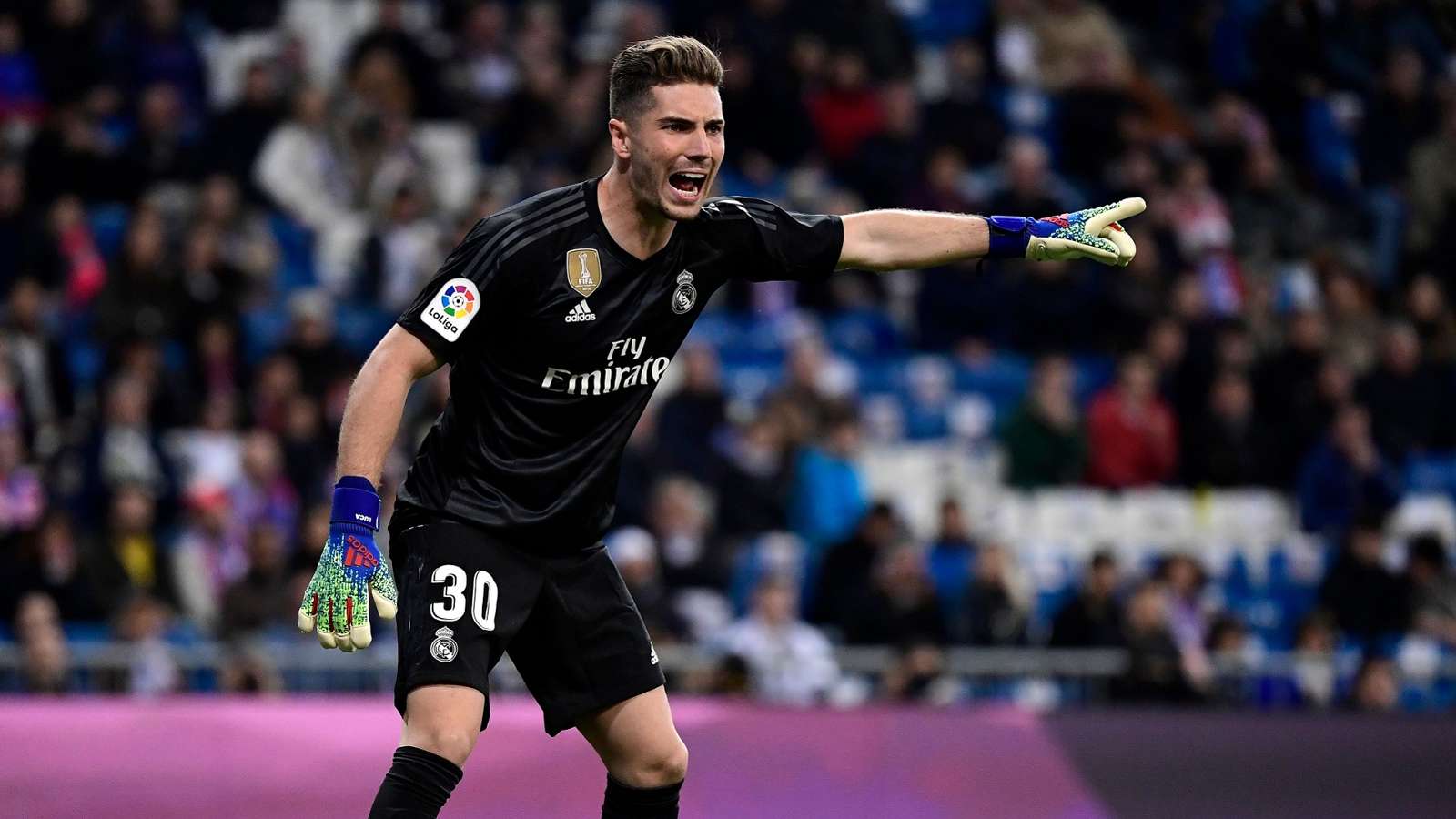 HLV Zidane trần tình việc để con trai bắt chính trước Huesca thay vì Courtois hay Navas