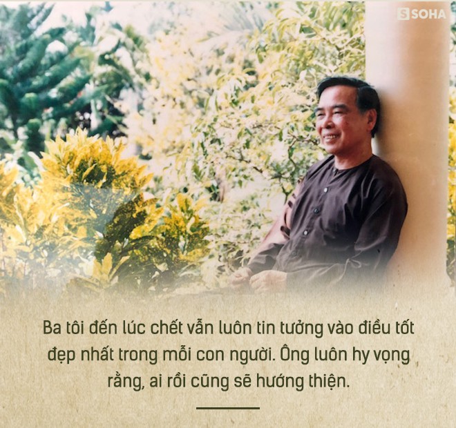 Con trai ông Sáu Khải nói về hai cuốn sổ tiết kiệm, những bữa cơm bỏ dở, nỗi đau sâu thẳm và nụ cười cuối đời của ông Sáu Khải