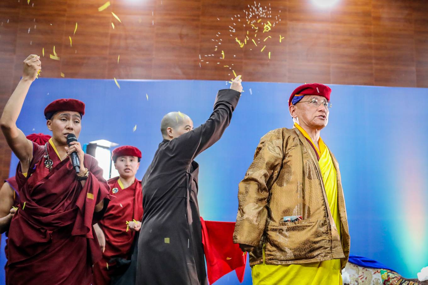 Video ảnh: Đức Gyalwang Drukpa đến TP HCM