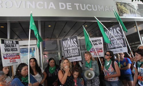 Bé gái 11 tuổi mang thai khiến dư luận Argentina dậy sóng