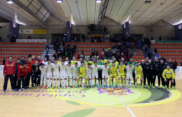 ĐT futsal Việt Nam thua đậm trong trận giao hữu cuối cùng tại Tây Ban Nha