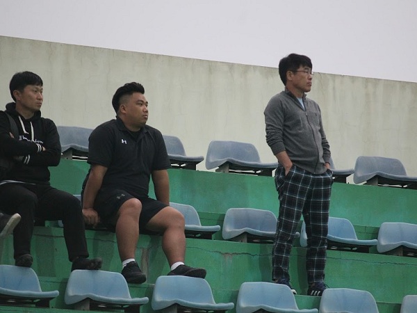 Thua đau Hà Nội, HLV Viettel tới sân tập của U23 Việt Nam quan sát thầy Park rèn quân