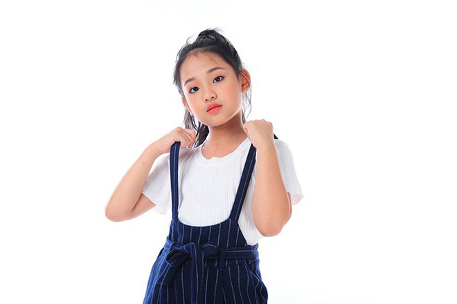 Điều ít biết về diễn viên nhí hỗn láo, gây bức xúc nhất màn ảnh Việt hiện nay