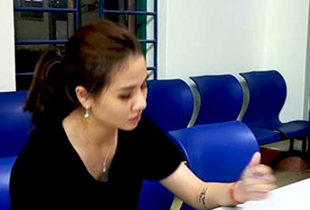 Bắt hot girl 9X ở Huế vận chuyển 1,5 kg ma túy đá