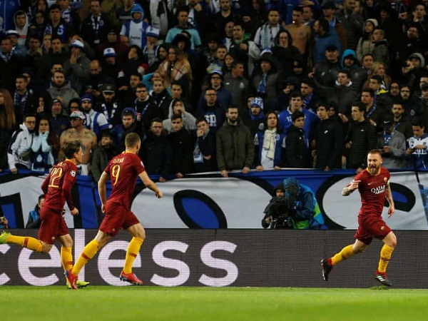 Porto 3-1 (4-3) AS Roma: VAR lên tiếng ở phút cuối hiệp phụ thứ 2, Porto nhọc nhằn vào tứ kết