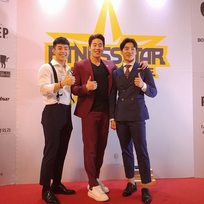 Ba chàng bạn thân Hàn Quốc đều điển trai, có thân hình 6 múi