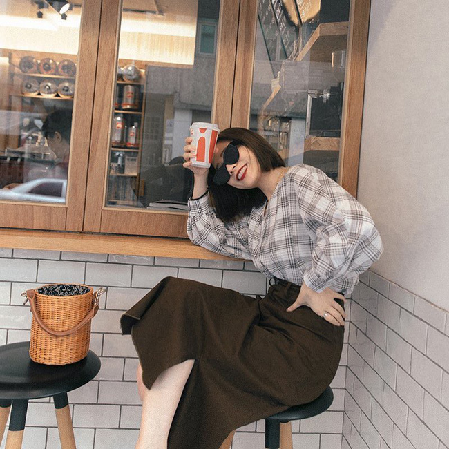 Quá mệt mỏi với chuyện mặc gì mỗi sáng, đây là 10 gợi ý diện đồ lười biếng nhưng sành điệu miễn bàn cho nàng công sở