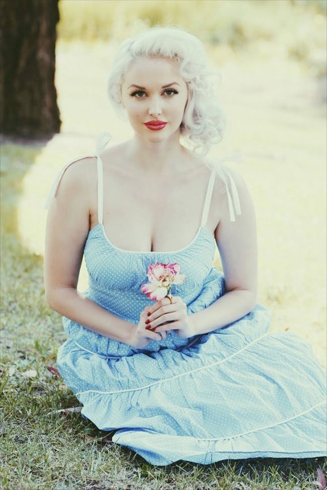 Vẻ đẹp kiểu thời ông bà anh sexy và nữ tính đến nghẹt thở