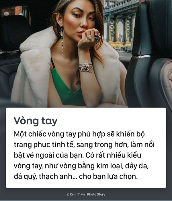 Để nâng tầm cho outfit đi chơi 8/3, hãy điểm thêm những trang sức này để tăng thêm vài phần thanh lịch nhé