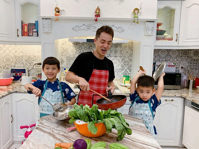 Sao Việt mừng 8/3: Người tạo bất ngờ cho vợ, người tiết lộ không lấy chồng vì thương mẹ