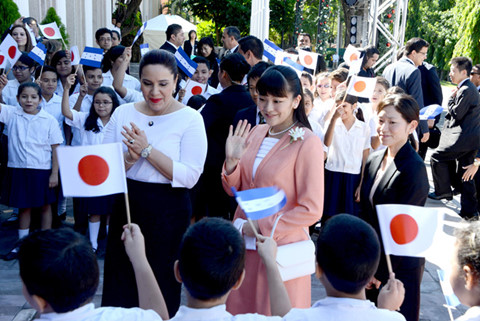 5 công chúa thời hiện đại nổi tiếng vì vừa xinh đẹp vừa tài giỏi