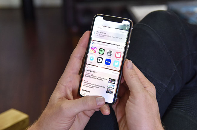 Máy xách tay đời cũ giảm giá sâu, iPhone 7 còn 6 triệu đồng