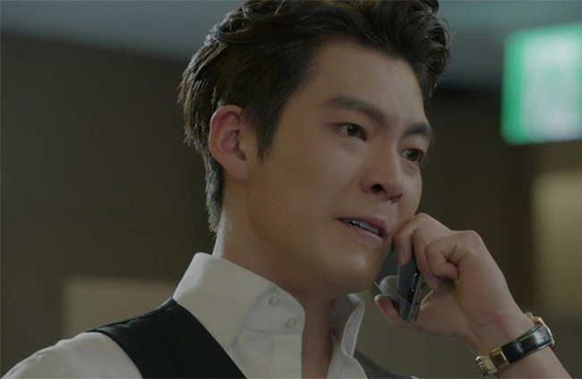 Chồng mua quà, đặt bàn ăn tối với bồ nhí nhân ngày 8/3, vợ tung đòn hiểm khiến anh phải trả giá đắt