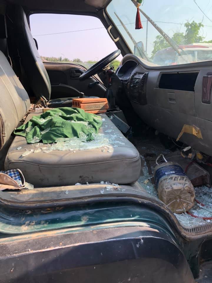 Xử lý nam thanh niên chở vợ, cầm gạch ném vỡ kính ô tô tải đang chạy trên đường phố Đà Nẵng