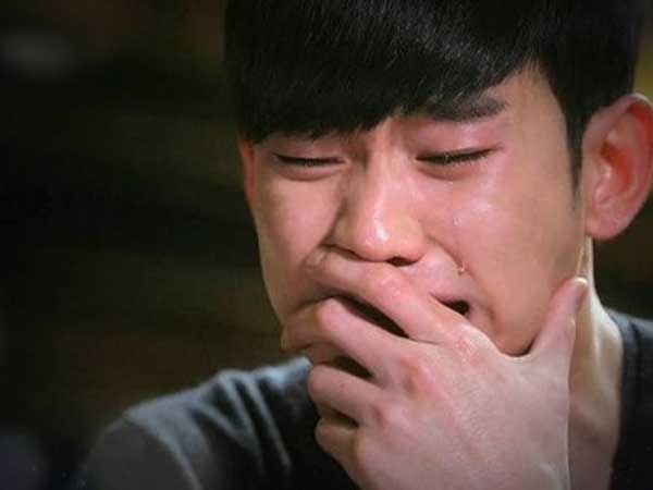 Mải mê chúc mừng ngày 8/3 với bồ nhí, tôi bàng hoàng khi nghe cuộc gọi của vợ lúc 1h sáng