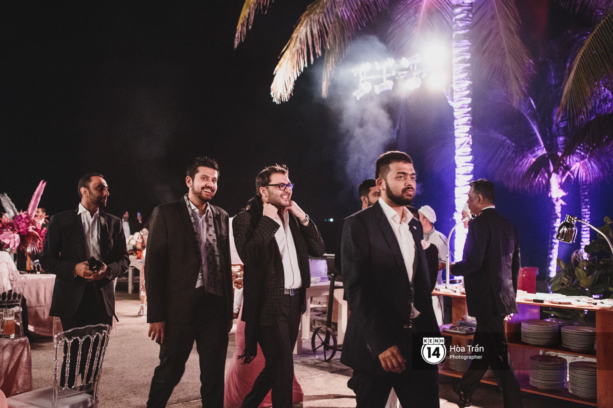 Cặp đôi tỷ phú Ấn Độ lộng lẫy cùng các khách mời đại gia vào đêm tiệc Pink Party đầu tiên ở Phú Quốc