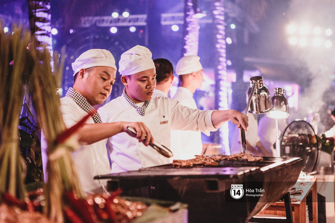 Cặp đôi tỷ phú Ấn Độ lộng lẫy cùng các khách mời đại gia vào đêm tiệc Pink Party đầu tiên ở Phú Quốc