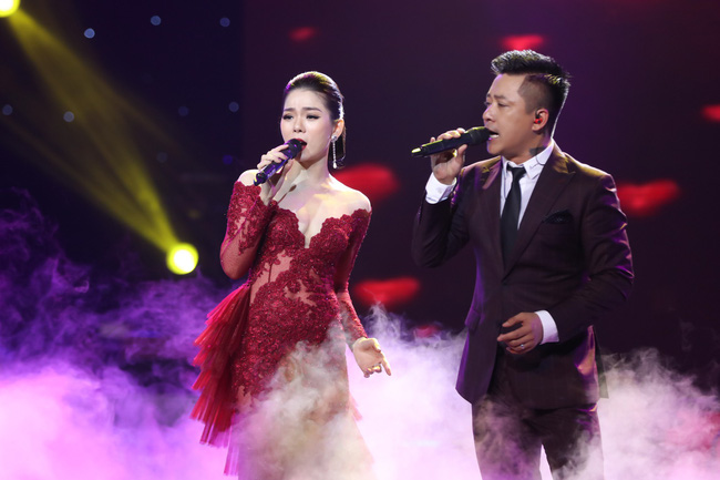 Lệ Quyên bất ngờ công khai rủ Quang Lê về... ở chung 2 tháng