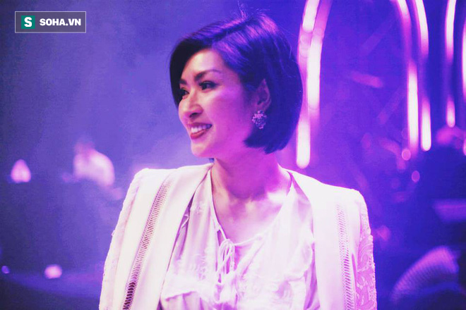 Trở về sau 15 năm lộ ảnh nóng chấn động, Hồng Nhung kể về sự tuyệt vọng, liều lĩnh trốn khỏi viện ở Mỹ