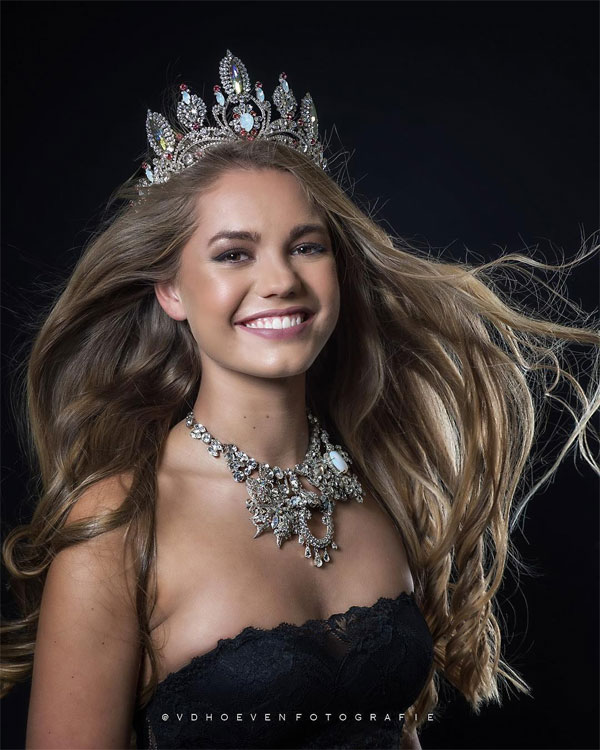 Hoa hậu Hoàn vũ Tuổi teen đột tử ở tuổi 19