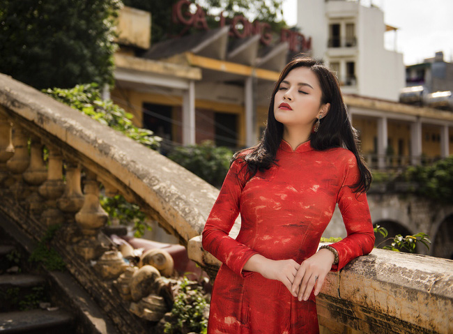 Thu Quỳnh: Có lúc bất lực trào nước mắt, tôi đã nghĩ mình cần phải có đàn ông vào lúc này! Thu Quỳnh: Có lúc bất lực trào nước mắt, tôi đã nghĩ mình cần phải có đàn ông vào lúc này!