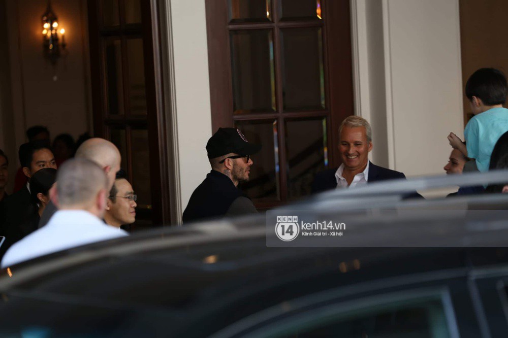 David Beckham tức tốc rời khỏi Việt Nam sau chuyến thăm vỏn vẹn 24 giờ