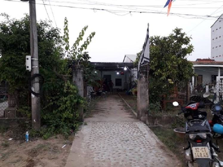 Hoảng hồn phát hiện người đàn ông tẩm xăng tự thiêu giữa cánh đồng ở Quảng Nam