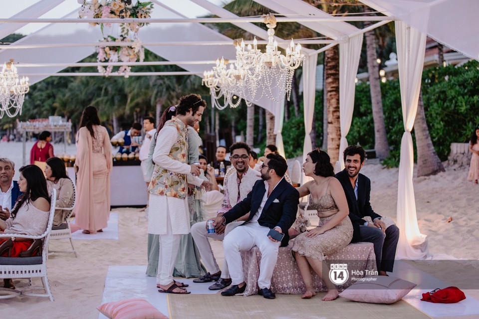 Chùm ảnh: Những khoảnh khắc ấn tượng nhất trong hôn lễ chính thức của cặp đôi tỷ phú Ấn Độ bên bờ biển Phú Quốc