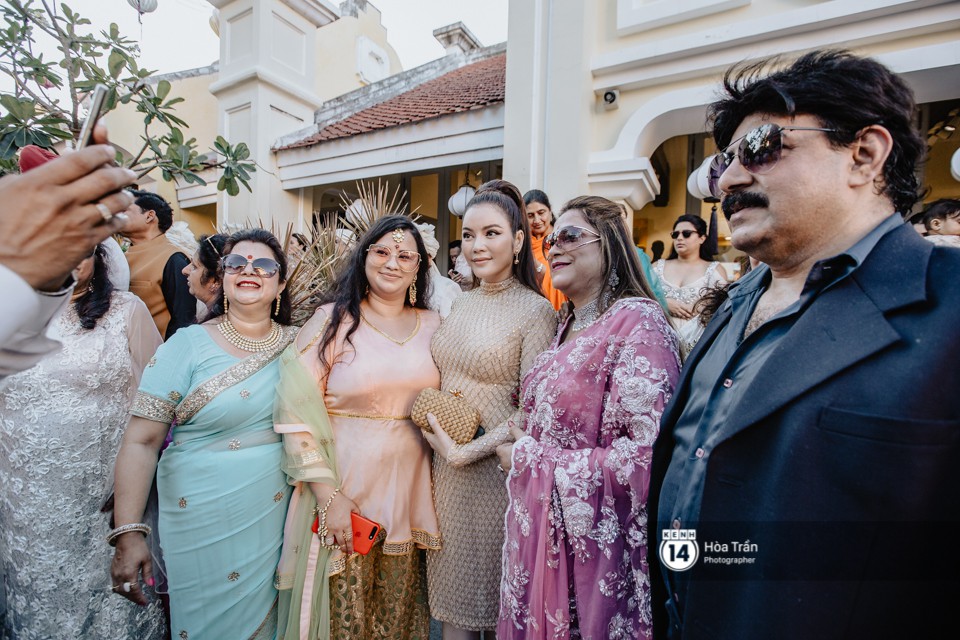 Chùm ảnh: Những khoảnh khắc ấn tượng nhất trong hôn lễ chính thức của cặp đôi tỷ phú Ấn Độ bên bờ biển Phú Quốc