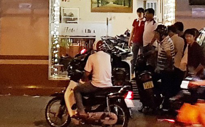 Khách ngoại quốc quậy lễ tân khách sạn sau khi báo mất tài sản