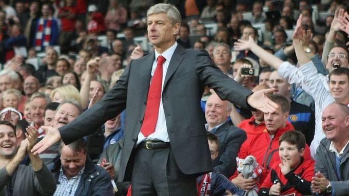 Arsenal – Man Utd và những màn đối đầu kinh điển trong quá khứ