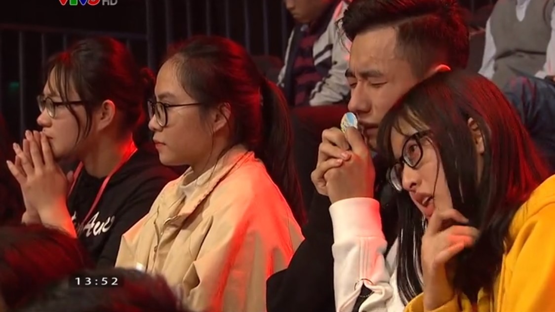 Ghi điểm nghẹt thở phút 89, nam sinh giành vé chung kết Olympia 2019