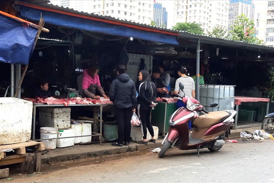 Người tiêu dùng e ngại, giá lợn thương phẩm vẫn không hạ nhiệt