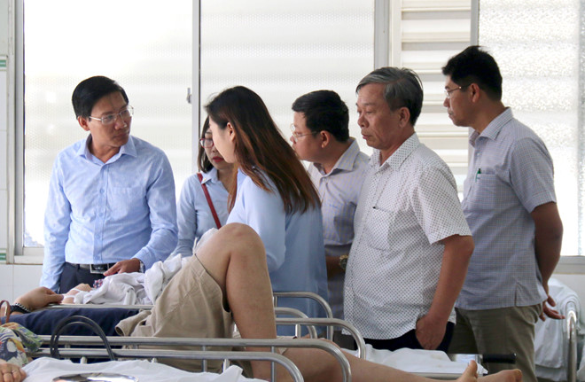 Chuyển 5 nạn nhân Hàn Quốc trong vụ lật xe khách về TP.HCM điều trị