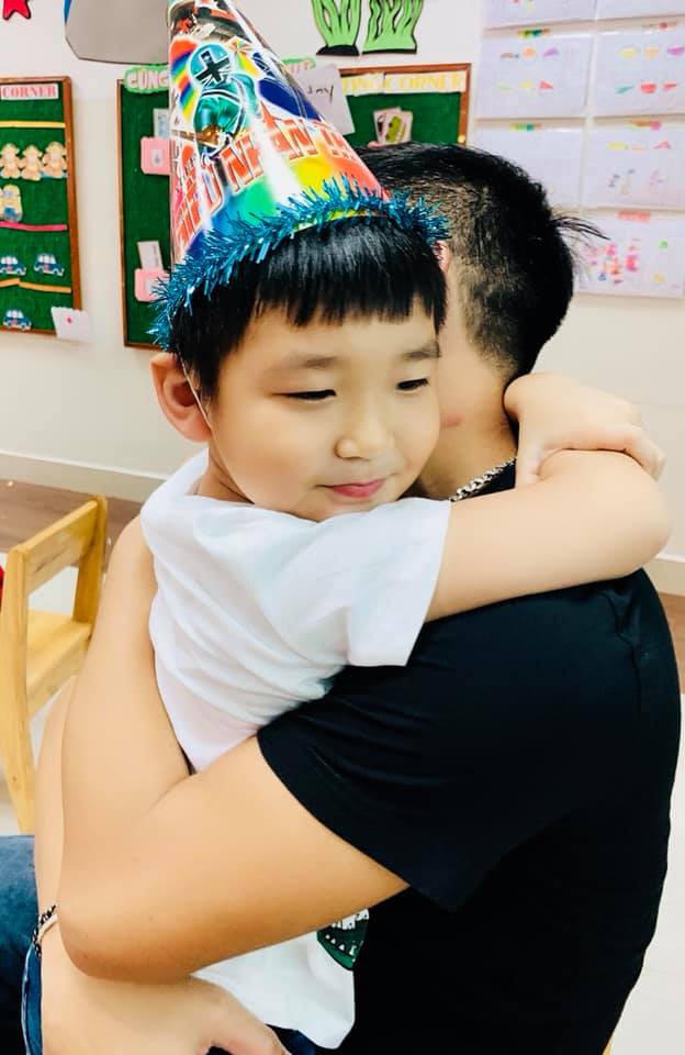 Đã ly hôn 3 năm, Thành Đạt vẫn cùng Diệp Bảo Ngọc tổ chức sinh nhật con con trai