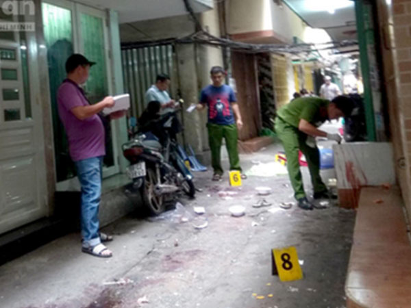 Bị tập kích, con nợ đâm chết chủ nợ