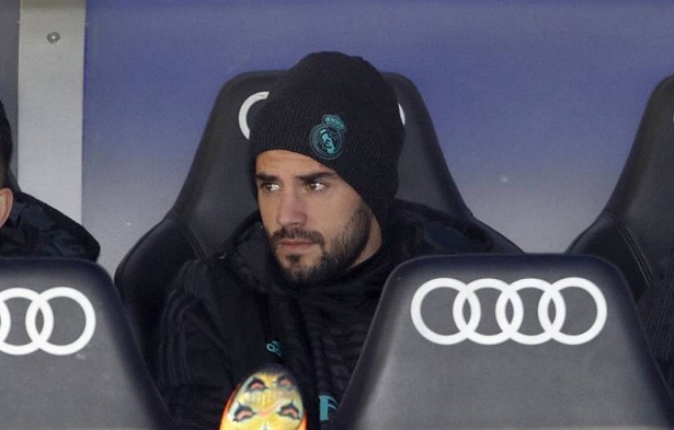 Real Madrid hỗn loạn: Ramos đòi ăn thua đủ với Marcelo, Isco bị kỷ luật