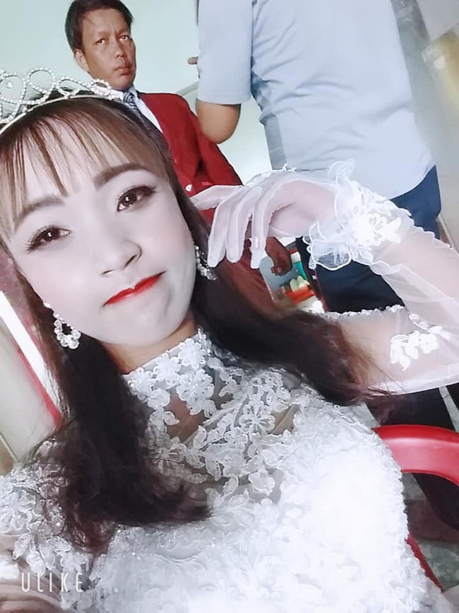 Hội bạn thân 'make-up có hội, lầy lội có phường', ra đường trang điểm sương sương mà vạn người thương nhớ - 1 Hội bạn thân 'make-up có hội, lầy lội có phường', ra đường trang điểm sương sương mà vạn người thương nhớ - 1