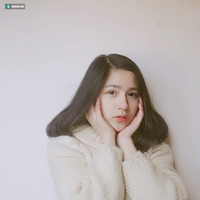 Nữ sinh hút chú ý từ tấm ảnh không son phấn: Được kết bạn nhiều em tưởng mình dính phốt Nữ sinh hút chú ý từ tấm ảnh không son phấn: Được kết bạn nhiều em tưởng mình dính phốt