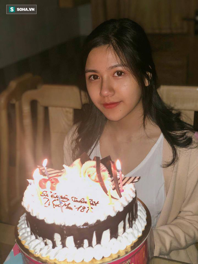 Nữ sinh hút chú ý từ tấm ảnh không son phấn: Được kết bạn nhiều em tưởng mình dính phốt