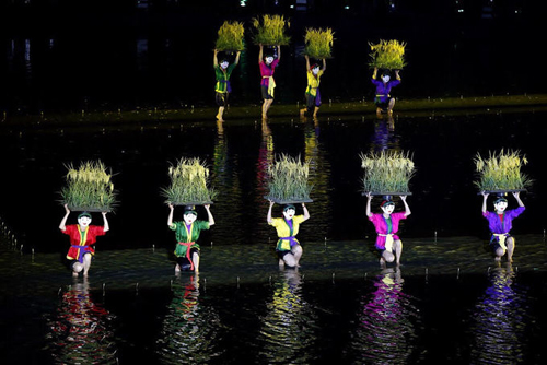 Việt Tú và đơn vị tổ chức Tinh hoa Bắc Bộ sắp ra tòa