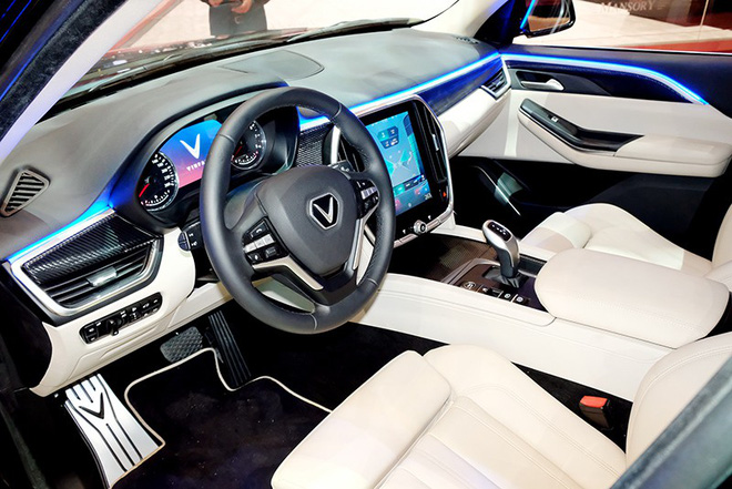 Phía sau quyết định bỏ Lexus để dùng VinFast của ông Phạm Nhật Vượng