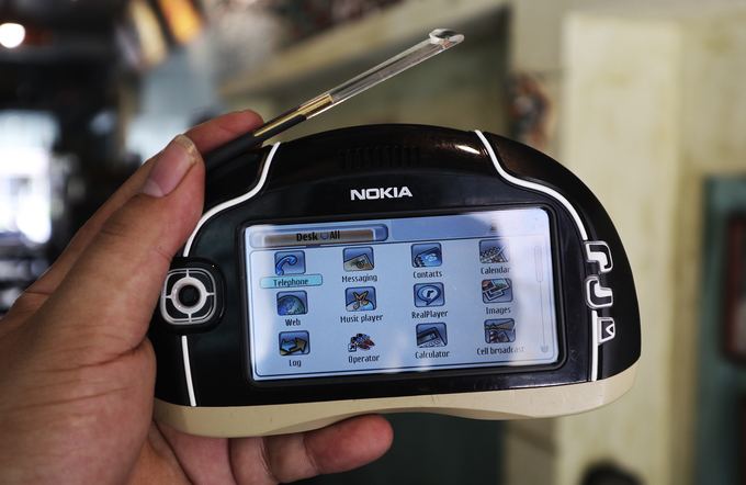 Bộ ba Nokia 7700 giá trăm triệu đồng của dân chơi Sài Gòn