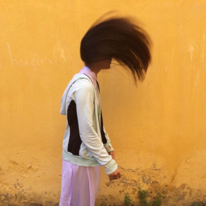 Câu chuyện muôn thuở: Chân thành nhờ bạn thân chụp hộ một bức ảnh để lấy le với hội bạn trên mạng nhưng ai ngờ bạn lại có tâm thế này