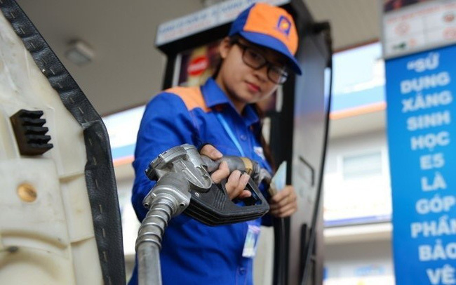Thuế xăng lên kịch khung 8.000 đồng/lít: Chính phủ xin rút Thuế xăng lên kịch khung 8.000 đồng/lít: Chính phủ xin rút