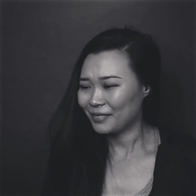 Nhói lòng thư gửi chồng cũ của một single mom: Em quỳ tím gối mong anh rút đơn li hôn, em có lỗi gì hả anh?